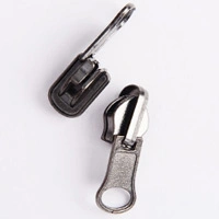 No. 7 N/L Slider with Decorated Pull for Nylon Zipper